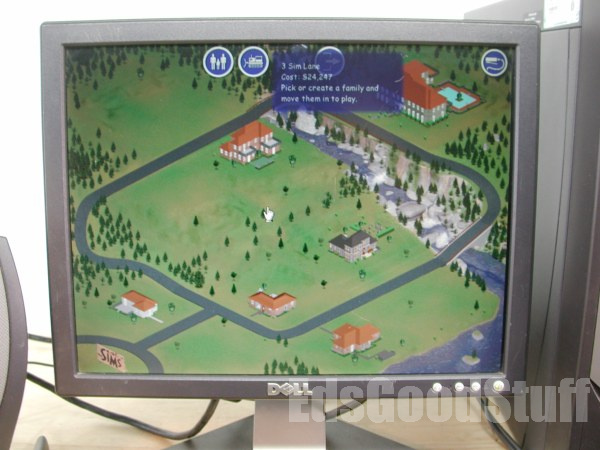 (image for) Dell Dimension 2400 Windows 98 GAMING COMPUTER w/monitor, kybrd, speakers - Click Image to Close