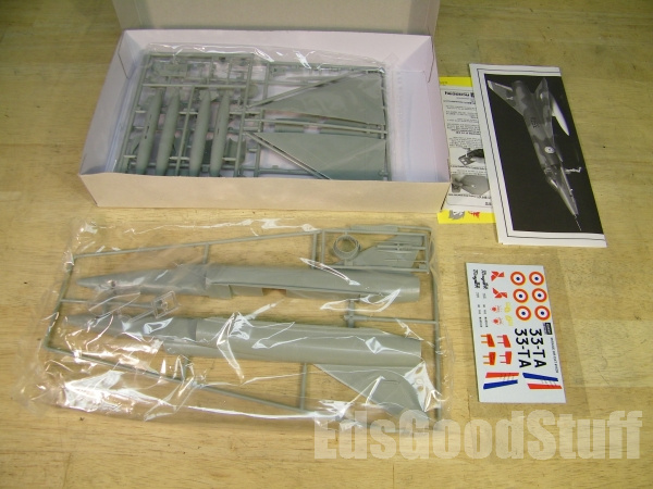 Academy Model Kit - MIRAGE III R JET, new in box 1/48th scale - Click Image to Close