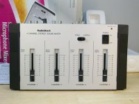 Radio Shack 32-2056 - 4 CHANNEL MICROPHONE MIXER - stereo, w/box