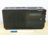 Proton model 320 - AM FM CLOCK RADIO - dual alarms, good sound
