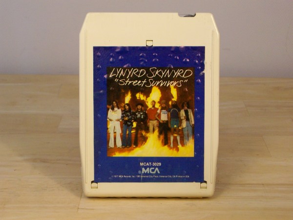 (image for) Eight 8 Track tape - LYNYRD SKYNYRD : STREET SURVIVORS - white - Click Image to Close